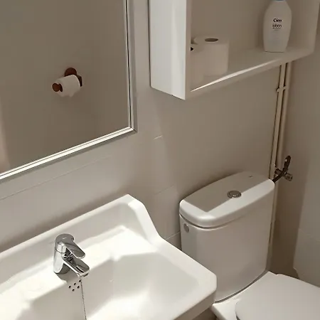 Cas Bombu Guest house