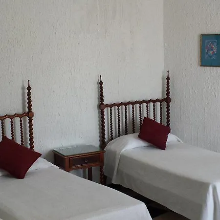 Guest house Cas Bombu 2*