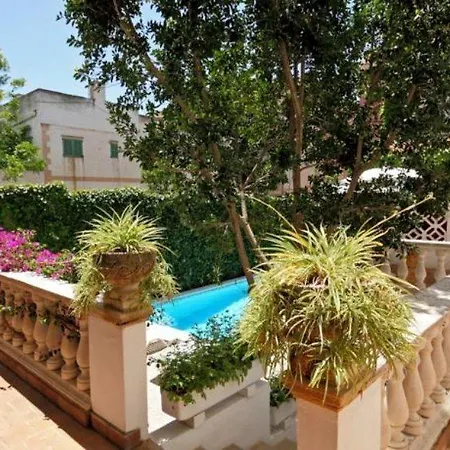 Cas Bombu Guest house 2*