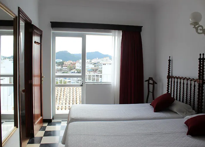 Pensión Cas Bombu 3*