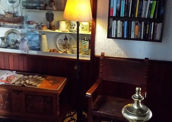 Cas Bombu Pensión 3*