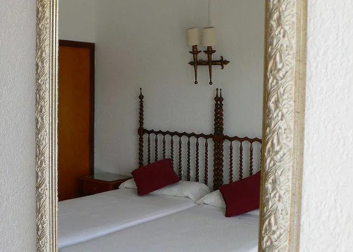 Cas Bombu Кала Ратьяда