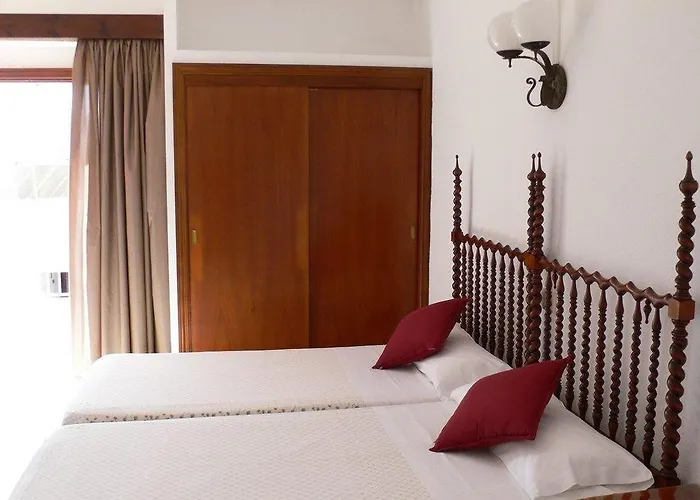 بيت ضيافة Cas Bombu كالا راتخاذا