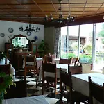 Guest house Cas Bombu