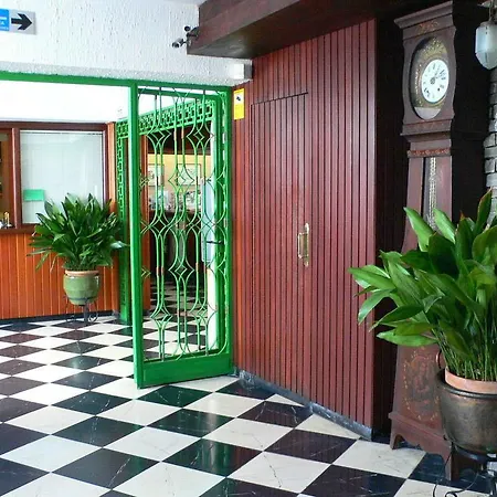 Casa de hóspedes Cas Bombu