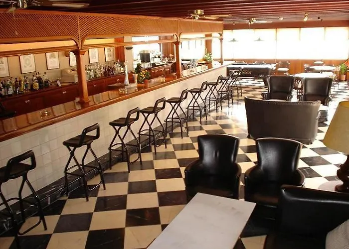 Cas Bombu 3* Кала-Ратхада